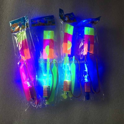 Summer Led Slingshot Flying Rocket Toy/plastic Flying Flashing Toy Set