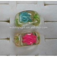 2013 Fashion coloful new style plastic rose rings