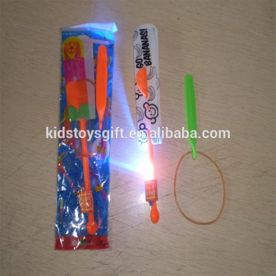 LED Plastic flashing shooting rocket toy